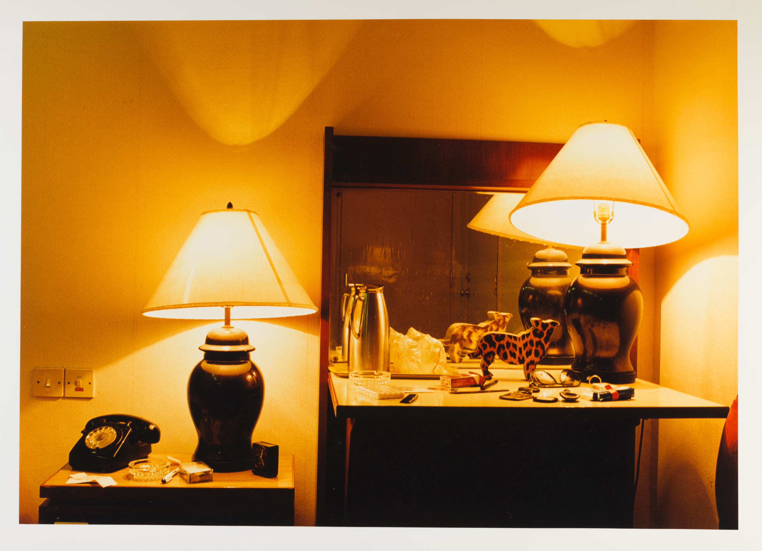Aus der Serie "Mit großem Interesse", 1990 (Hotel Hongkong)