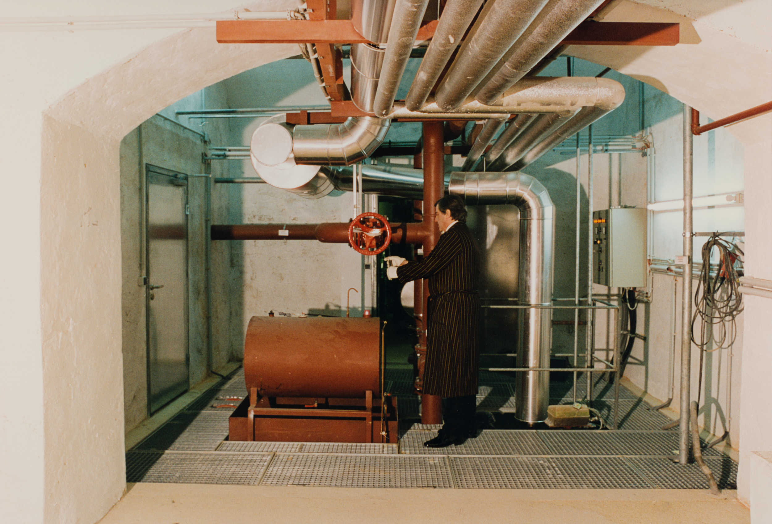 Aus der Serie "Dressing-Gown", o..J. (Keller des Semper-Depots, Akademie der Bildenden Künste, Wien)