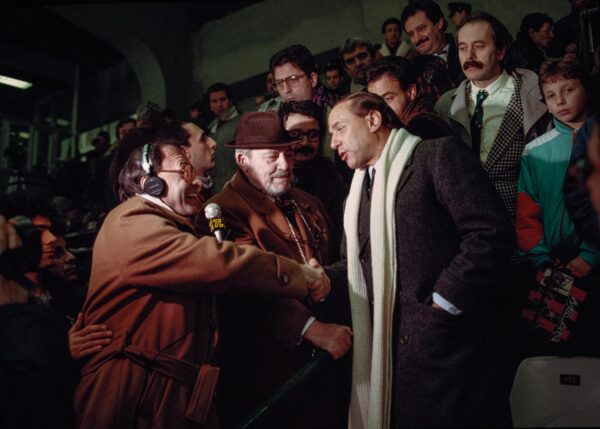 Silvio Berlusconi, 1987