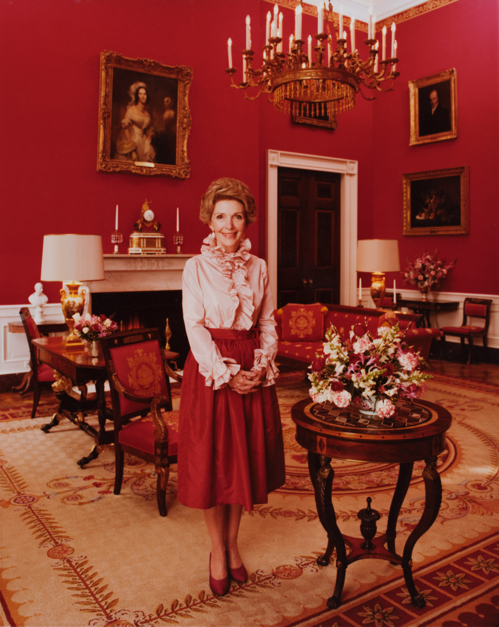 Official portrait of Nancy Reagan in the Red Room, White House, 1981