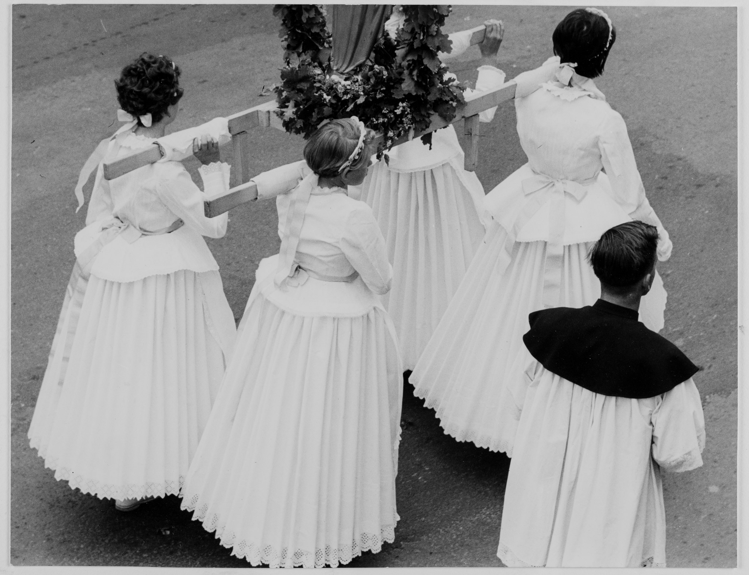 Prozession (Volkstracht Siebenbürgen), o.J.